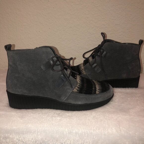 Aerosoles  Umpire Grey Combo Booties - Picture 8 of 8